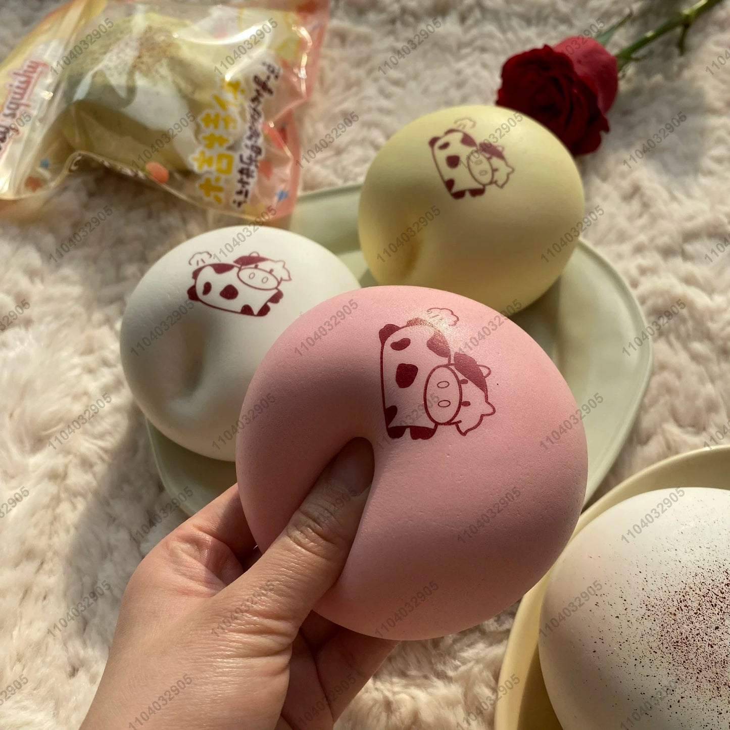 Bakery-Themed Squishy Toy – Soft, Slow Rebound Toast for Stress & Anxiety Relief
