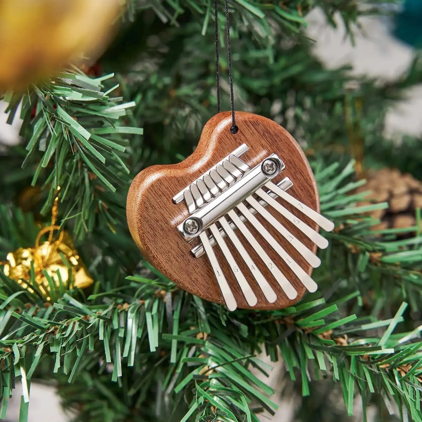 Portable 8-Key Thumb Piano – Mini Kalimba Pendant for Stress Relief & Musical Fun