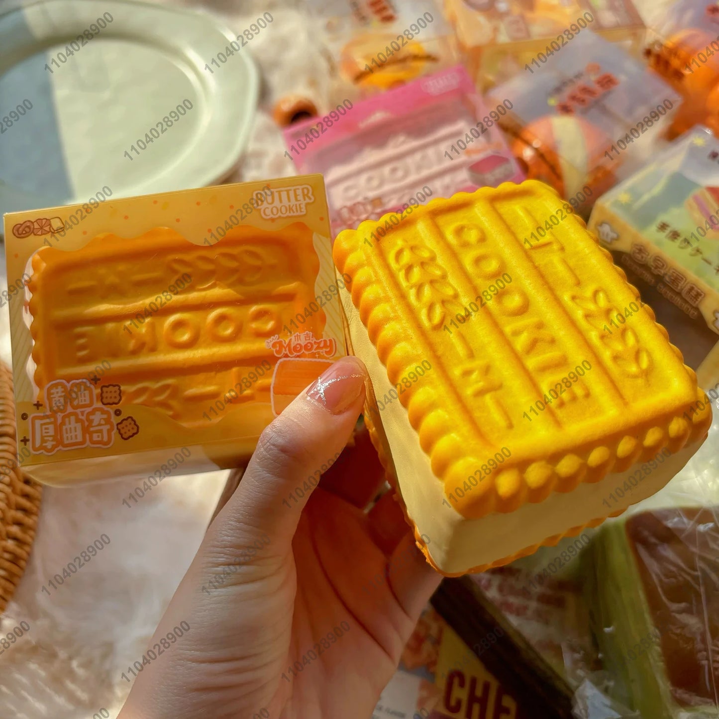 Bakery-Themed Squishy Toy – Soft, Slow Rebound Toast for Stress & Anxiety Relief