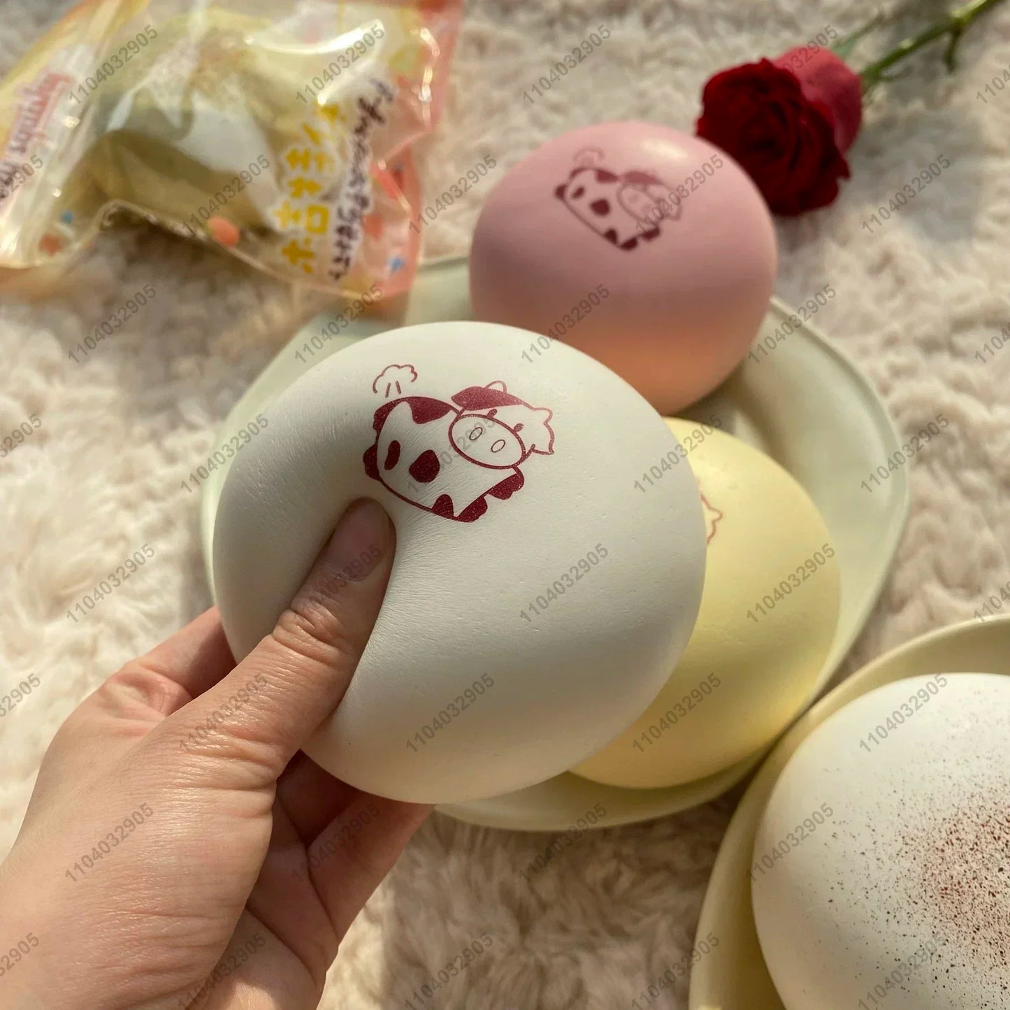 Bakery-Themed Squishy Toy – Soft, Slow Rebound Toast for Stress & Anxiety Relief