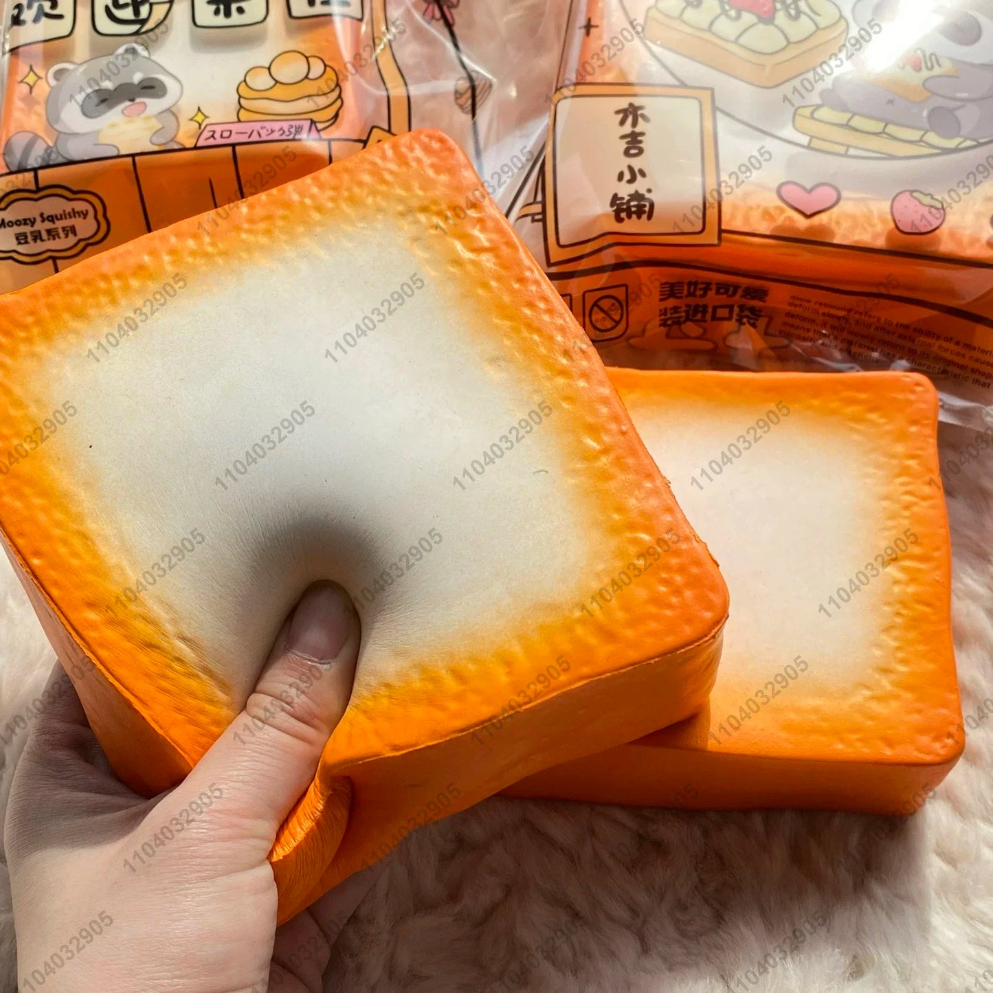 Bakery-Themed Squishy Toy – Soft, Slow Rebound Toast for Stress & Anxiety Relief