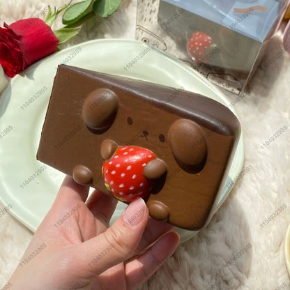 Bakery-Themed Squishy Toy – Soft, Slow Rebound Toast for Stress & Anxiety Relief
