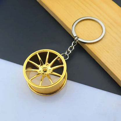 Mini Alloy Car Wheel Rim Keychain – Perfect Gift for Car Enthusiasts