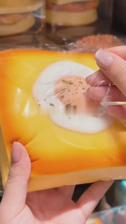 Bakery-Themed Squishy Toy – Soft, Slow Rebound Toast for Stress & Anxiety Relief